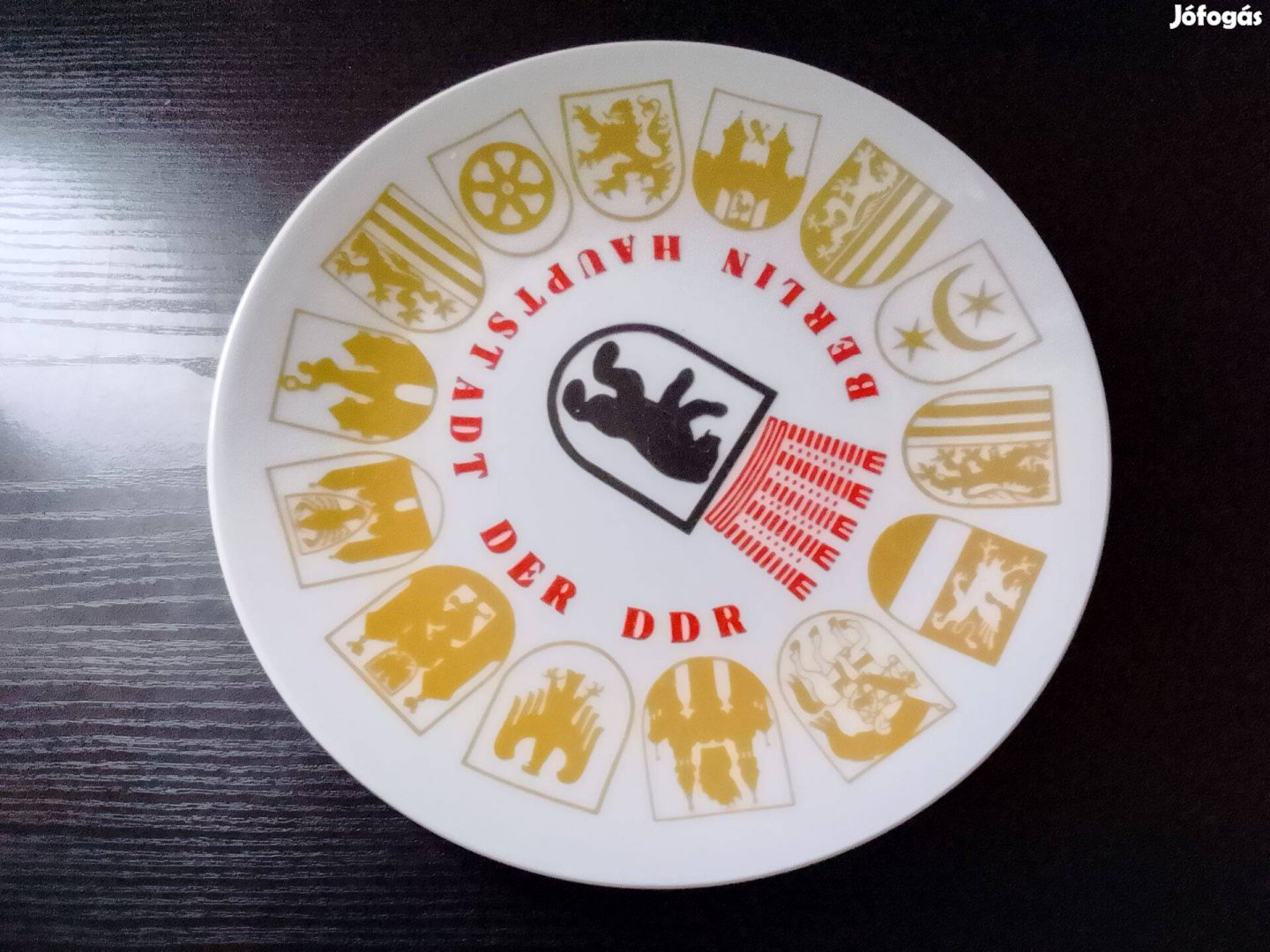 Régi NDK Kahla porcelán dísztányér