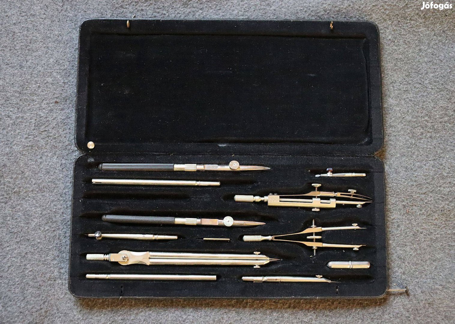 Régi Riefler-Nesselwang körzőkészlet