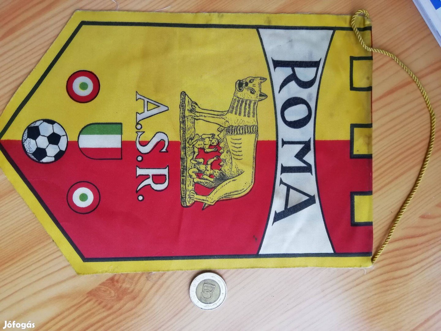Régi Roma Foci sport club aztali zászló