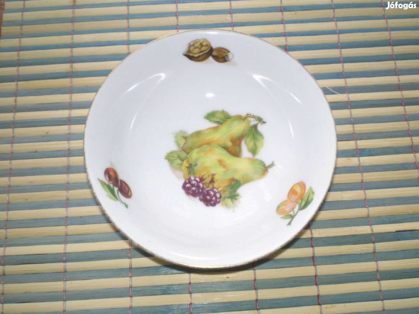 Régi Thun porcelán tálka festett mintákkal körte stb