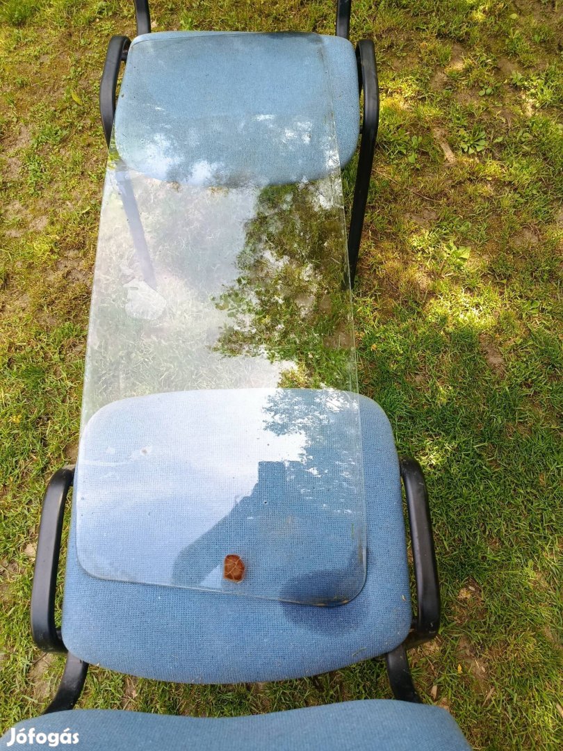 Régi Trabant szélvédő első és hátsó üveg 