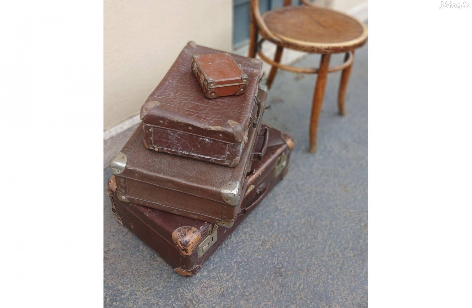 Régi Vulkanfiber bőröndök kofferek