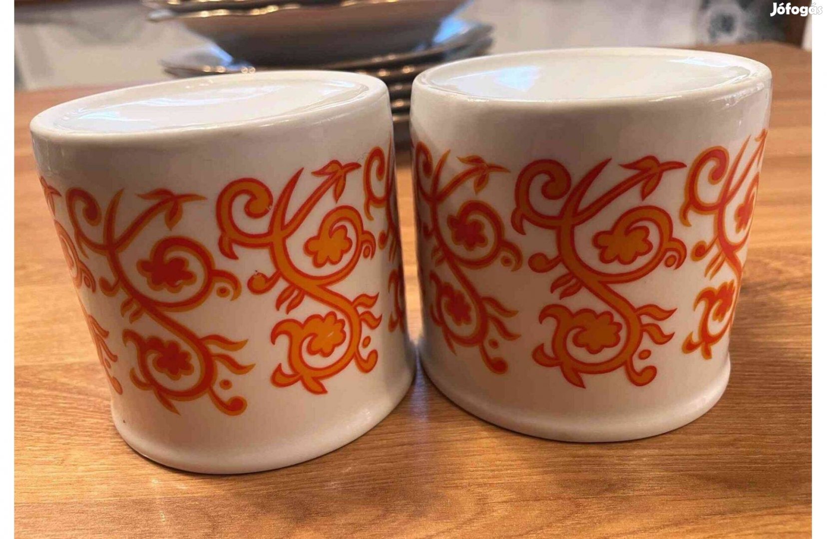 Régi Zsolnay narancssárga indamintás porcelán bögre párban
