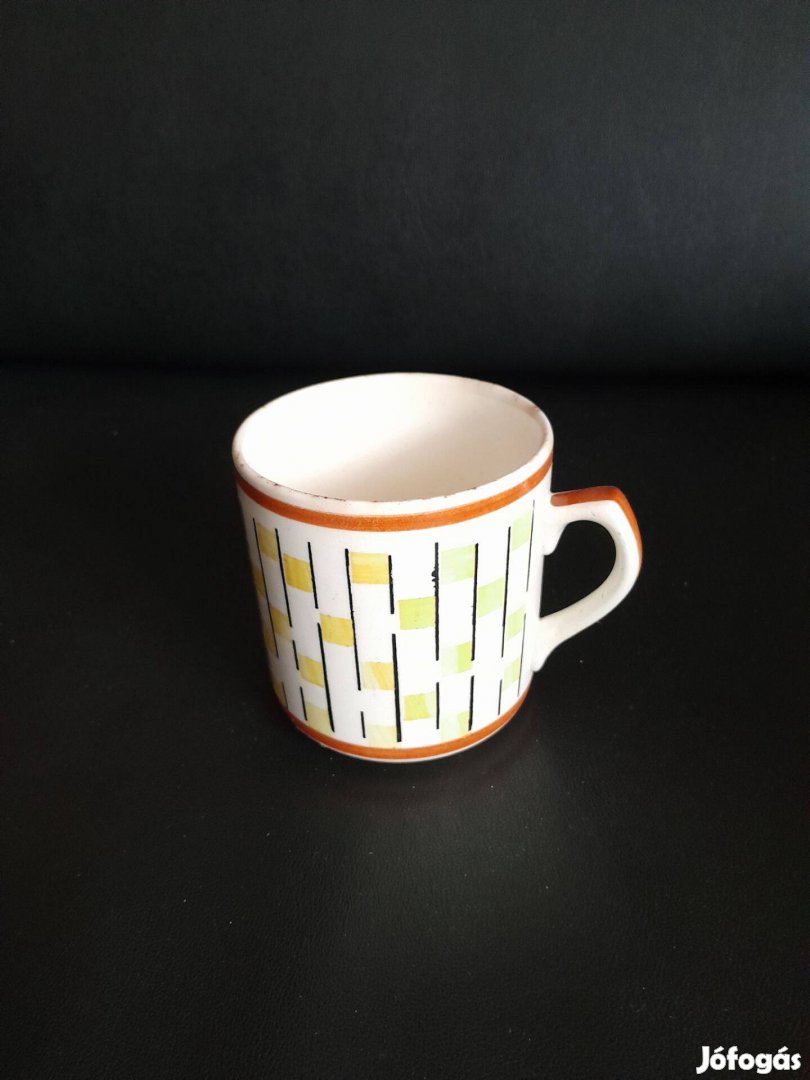 Régi, 0,5 literes porcelán bögre