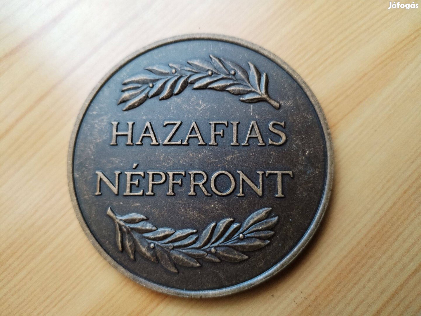 Régi "Hazafias Népfront" bronz emlékérem