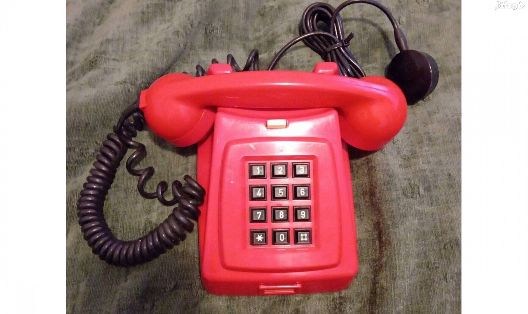 Régi , vezetékes piros CB 81 MM telefon