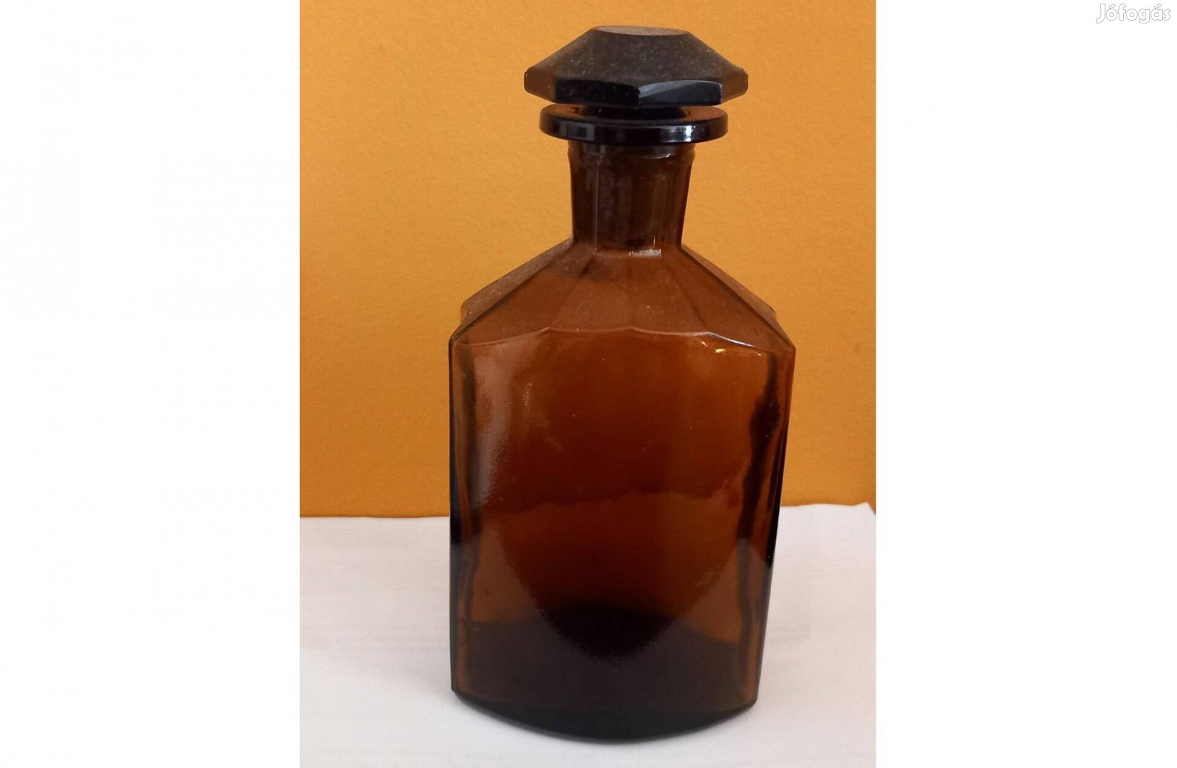 Régi, barna, csiszolt dugós patika üveg (300 ml-es)