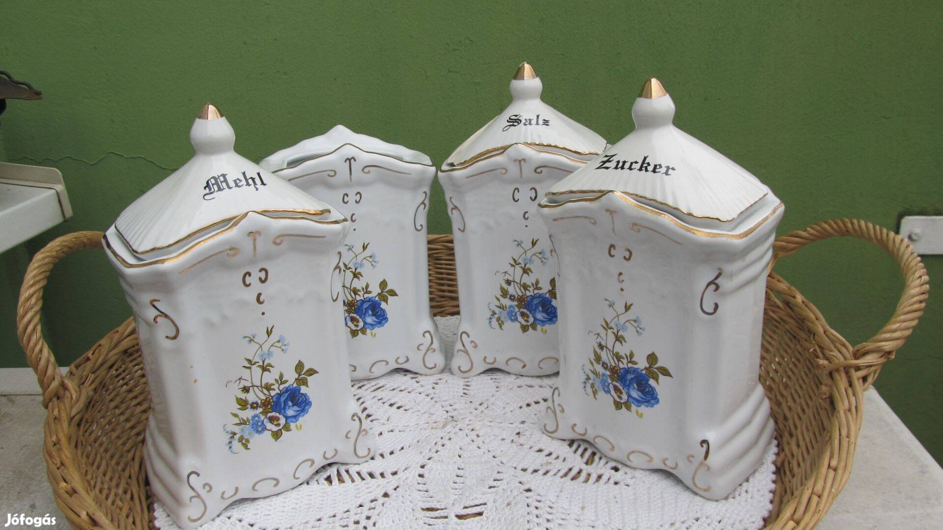 Régi, jelzett porcelán fűszertartó 4 db