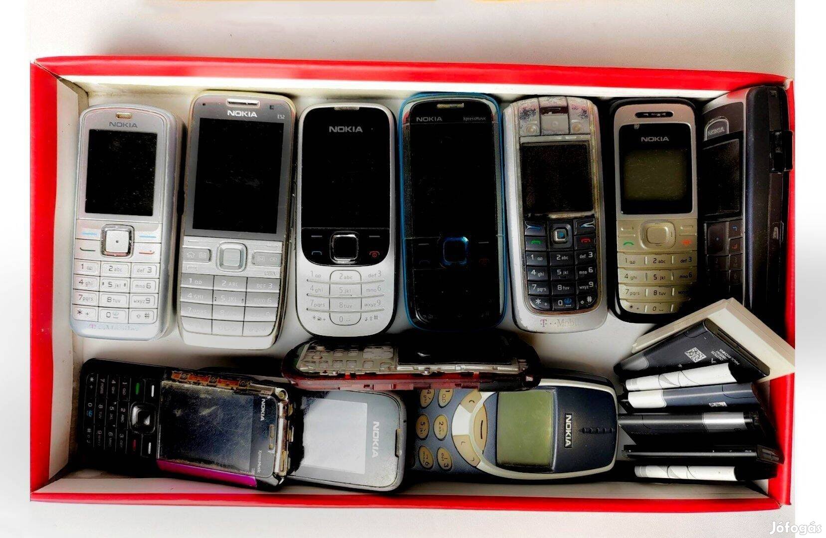 Régi, retro mobiltelefonok egyben
