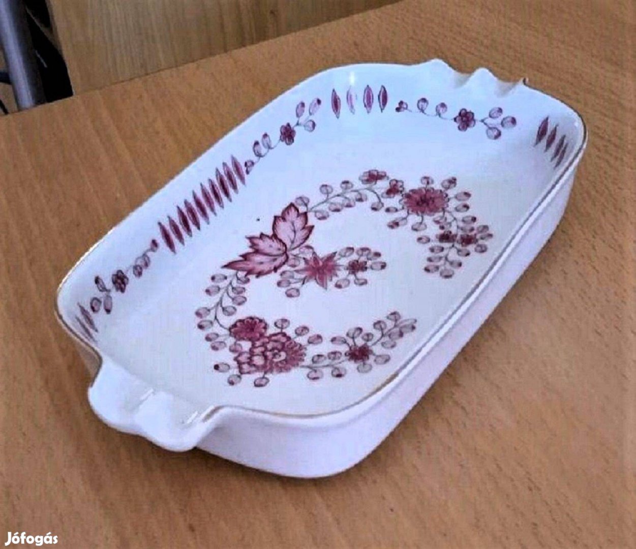 Régi, ritka színű és mintás Hollóházi porcelán hamutartó