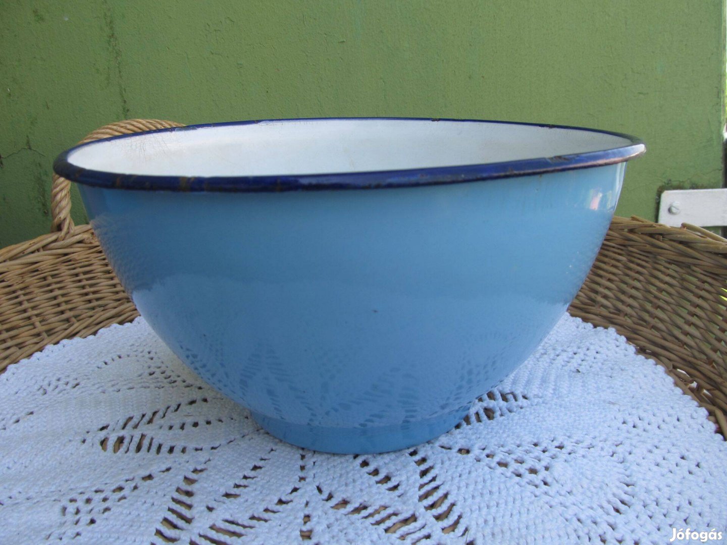 Régi, teve jelzésű tűzzománc tál