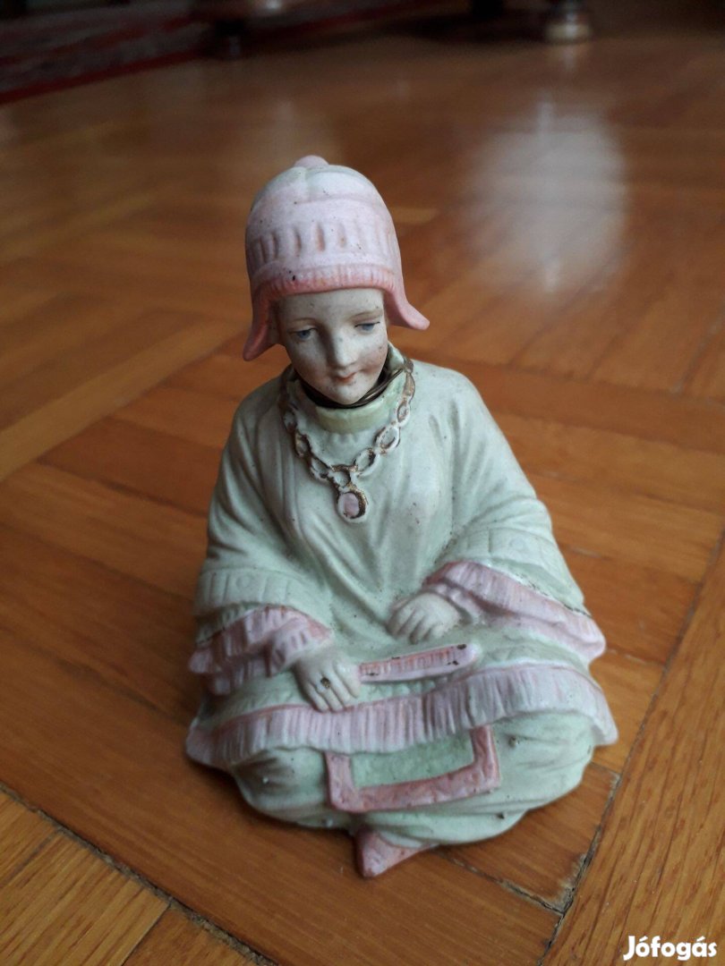 Régi, viktoriánus, bólogató fejű porcelán figura
