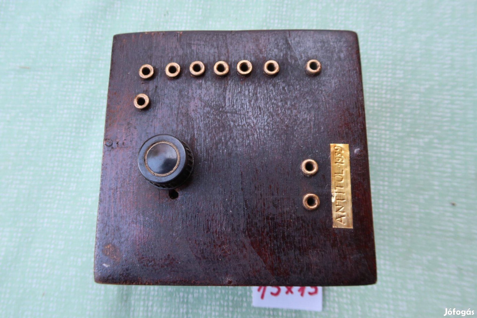 Régi amatőr detektoros rádió forgókondival 15x13cm