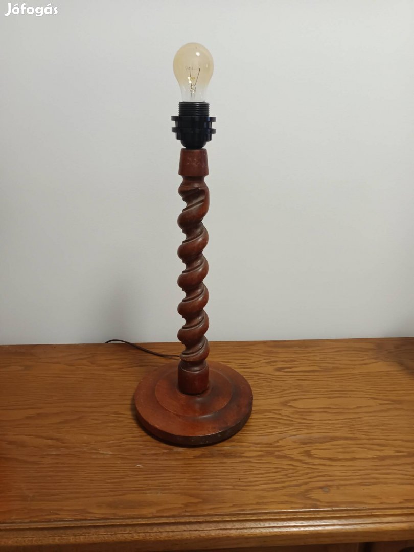 Régi asztali lámpa,búra nélkül.