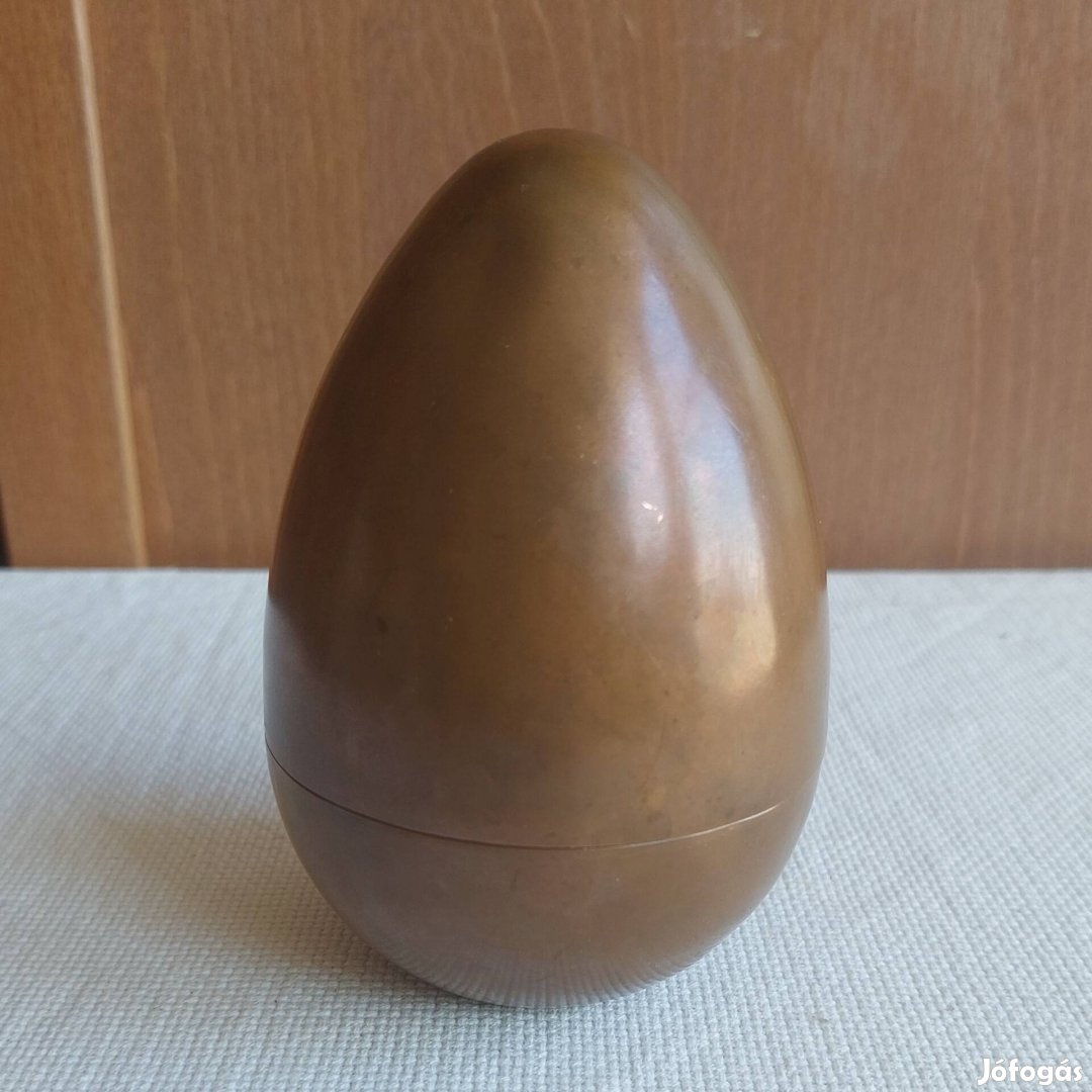 Régi bronz tojás alakú tartó