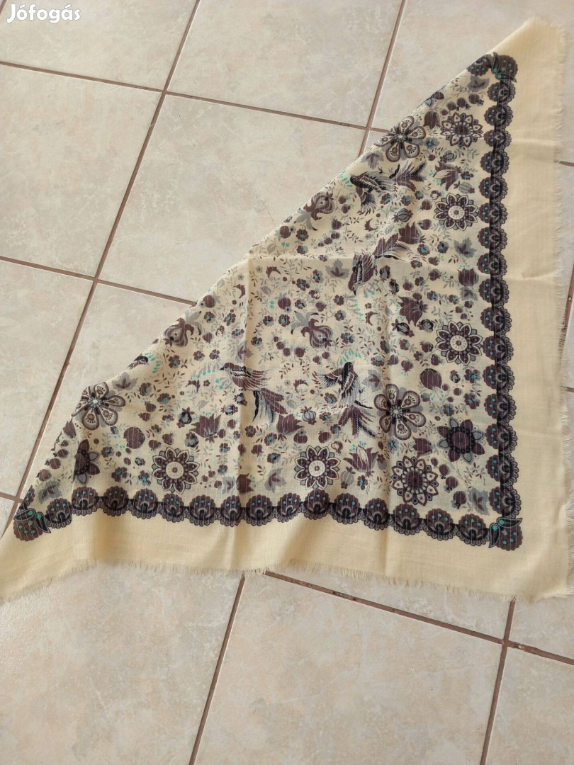 Régi de hibátlan kasmir fejkendő 80x80cm