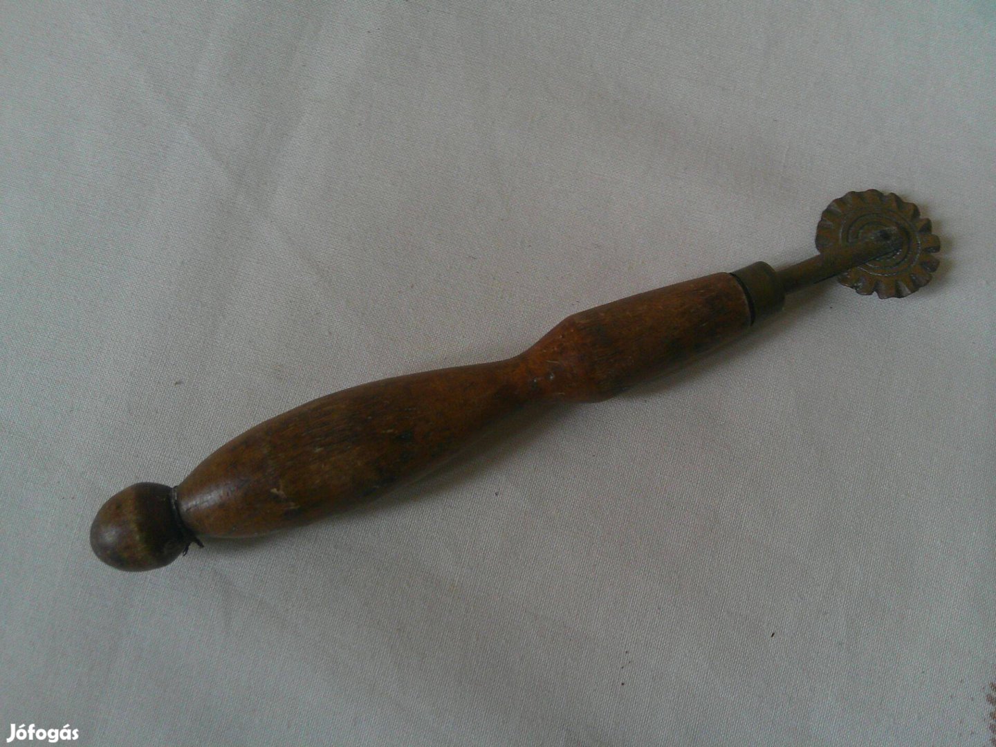 Régi derelyevágó, derelyemetsző