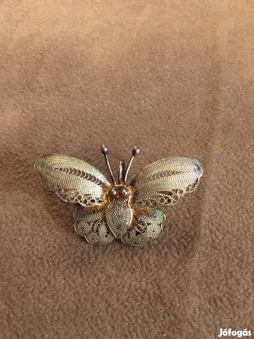 Regi ezüst pillangó bross, kitűző