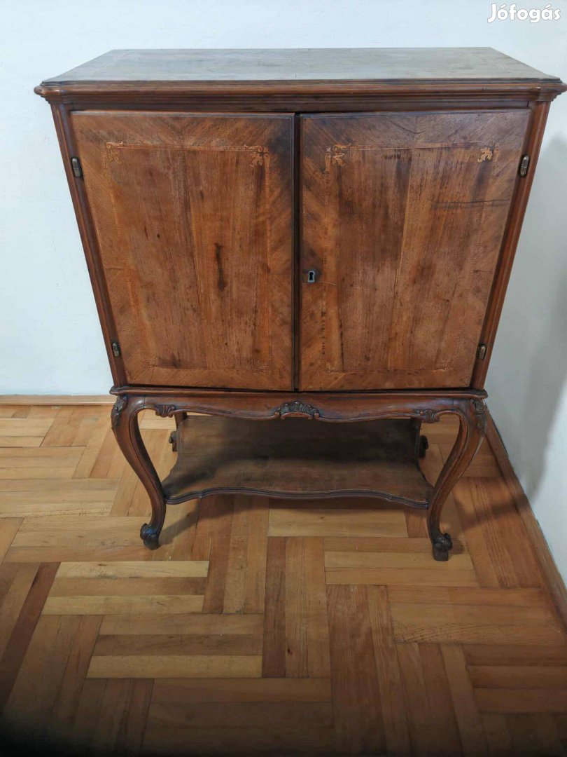 Régi fa bárszekrény eladó
