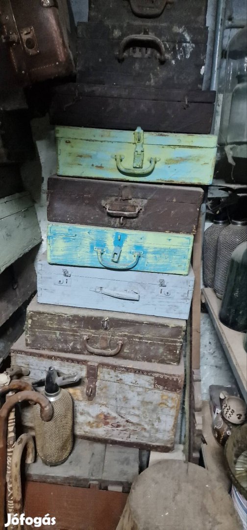 Régi fa bőrönd Antik fa koffer népi dekoráció vintage 