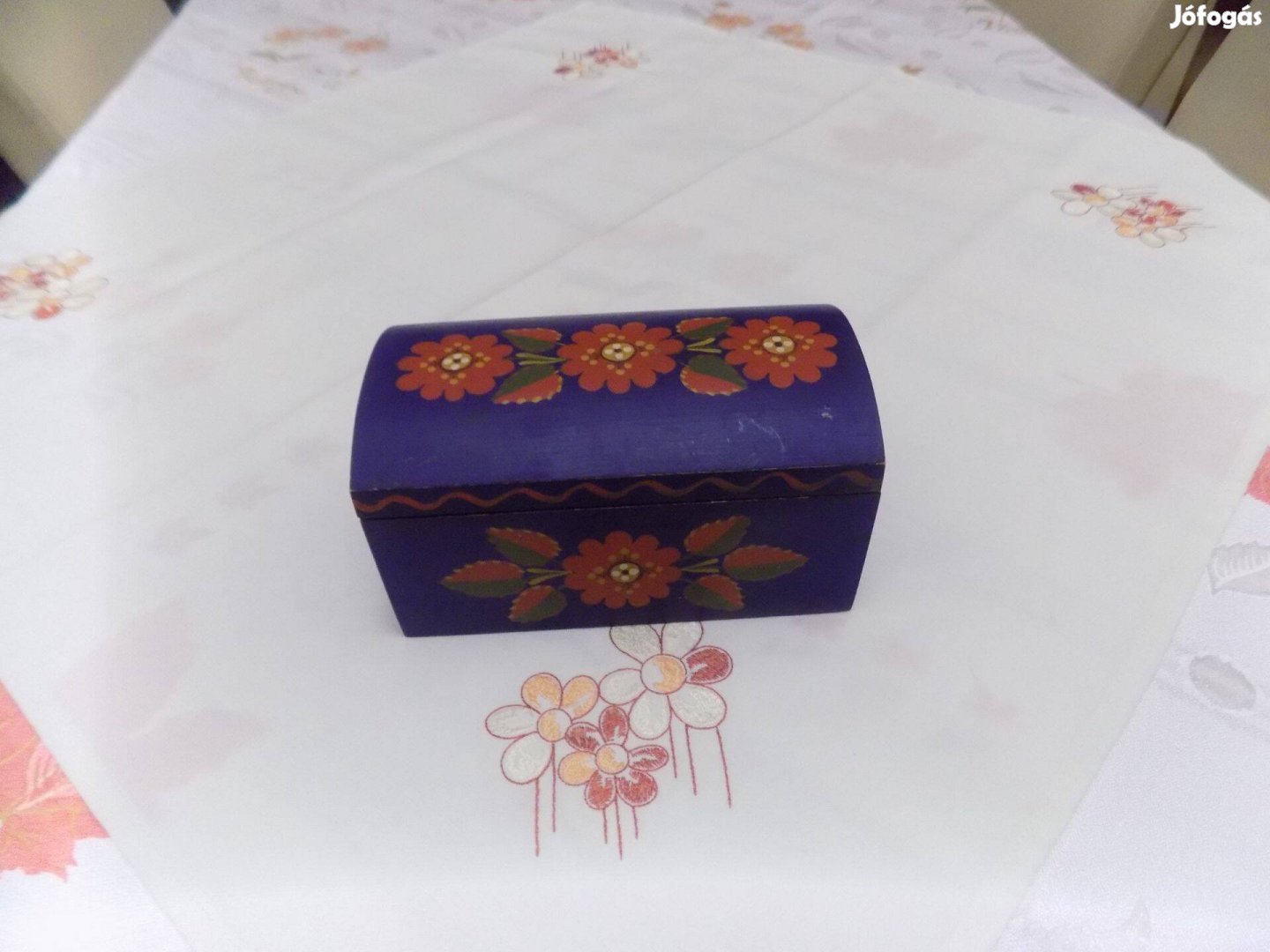 Régi fa festett motívumokkal ékszerdoboz eladó