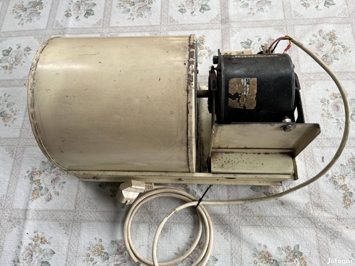 Régi fan-coil ventillátoregység