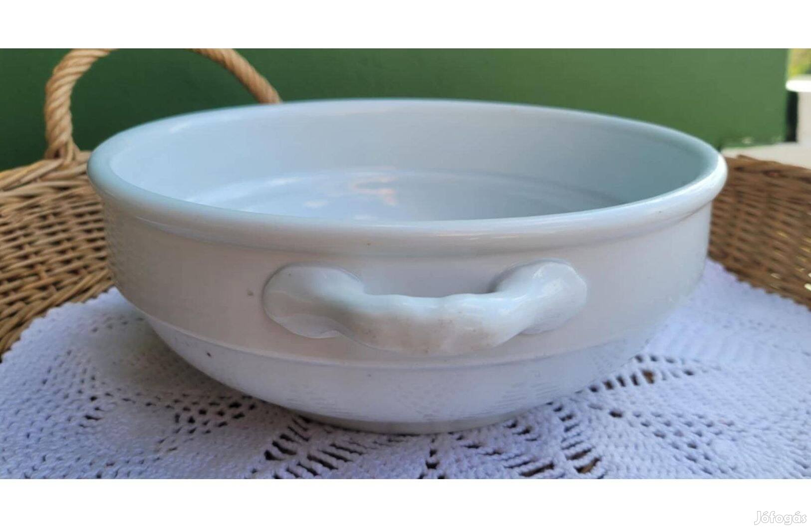 Régi fehér kétfülű porcelán pogácsás tál