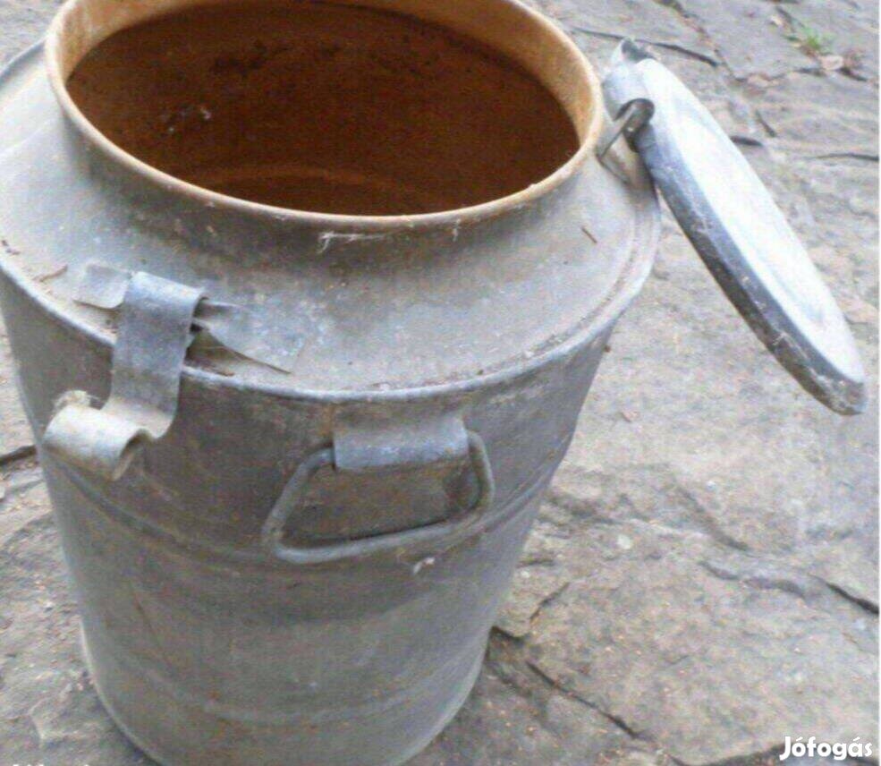 Régi fém kanna tároló edény 10 L-es