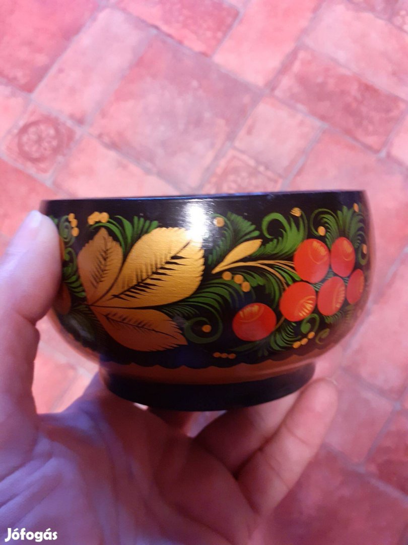 Régi festett lakkozott USSR fa tálka átm kb15cm