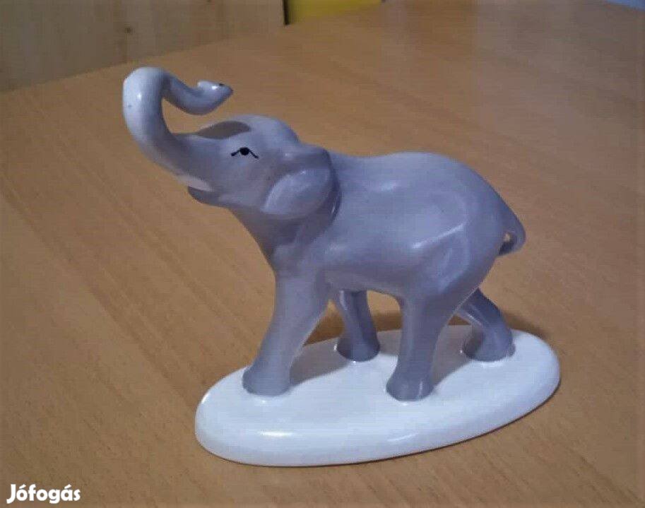 Régi gránit Kispestporcelán elefánt