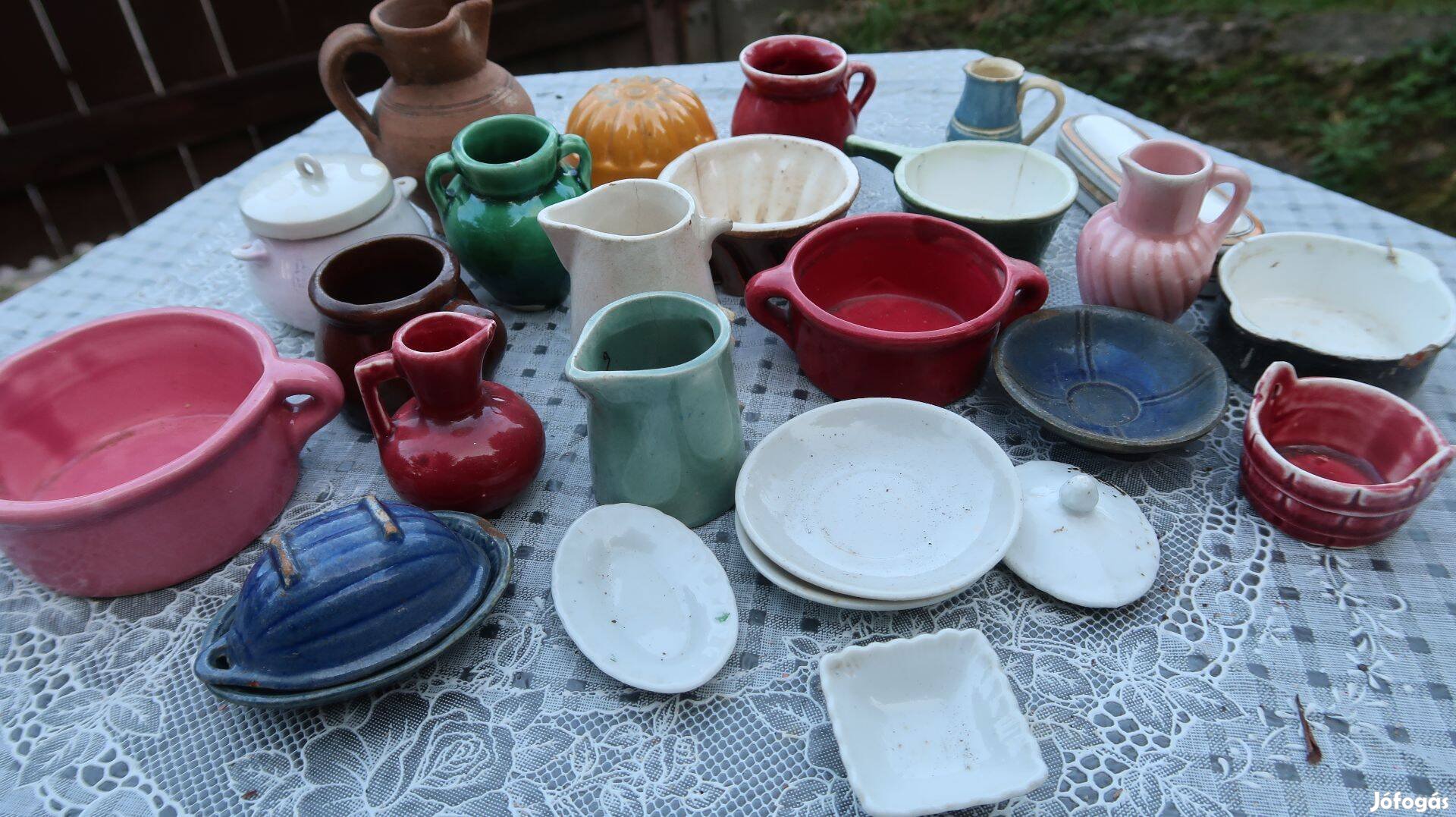 Régi gyerekjáték porcelán edények -korsók