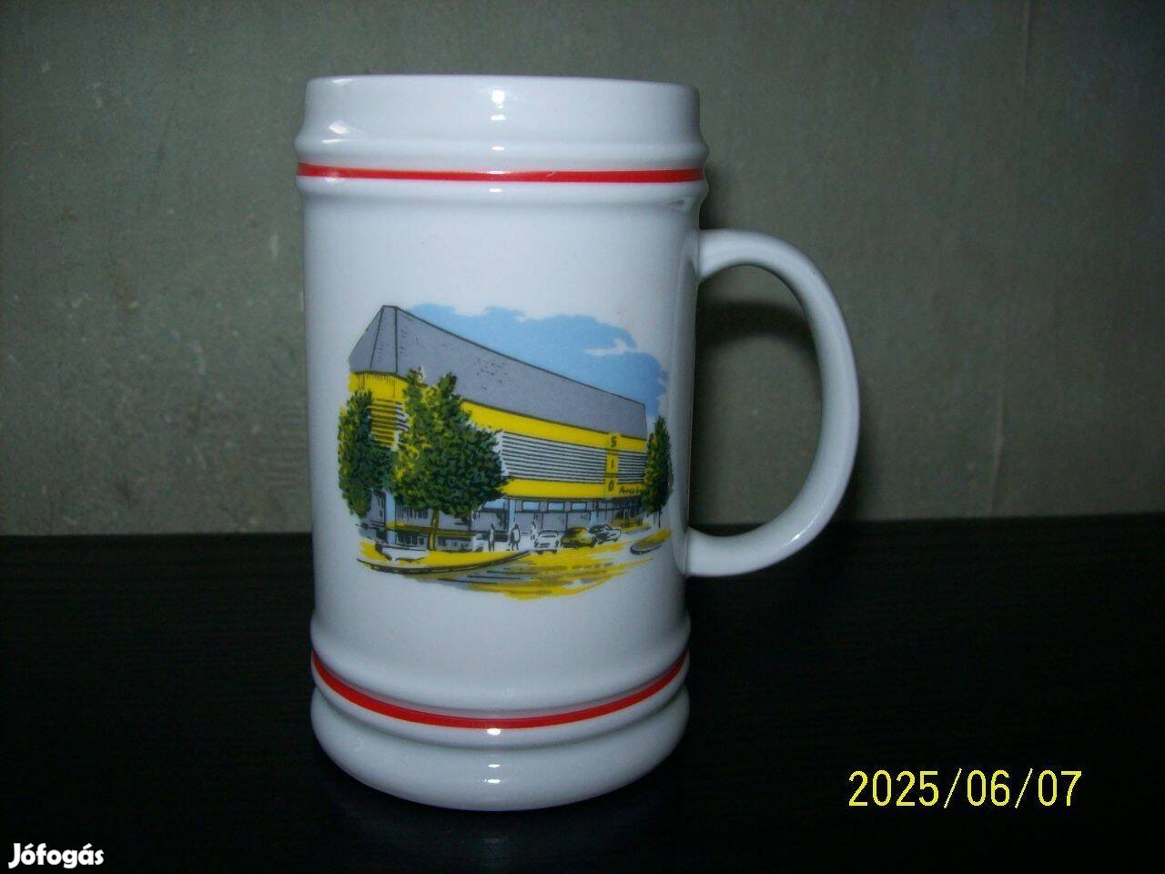 Régi hollóházi porcelán korsó-Sió Áruház