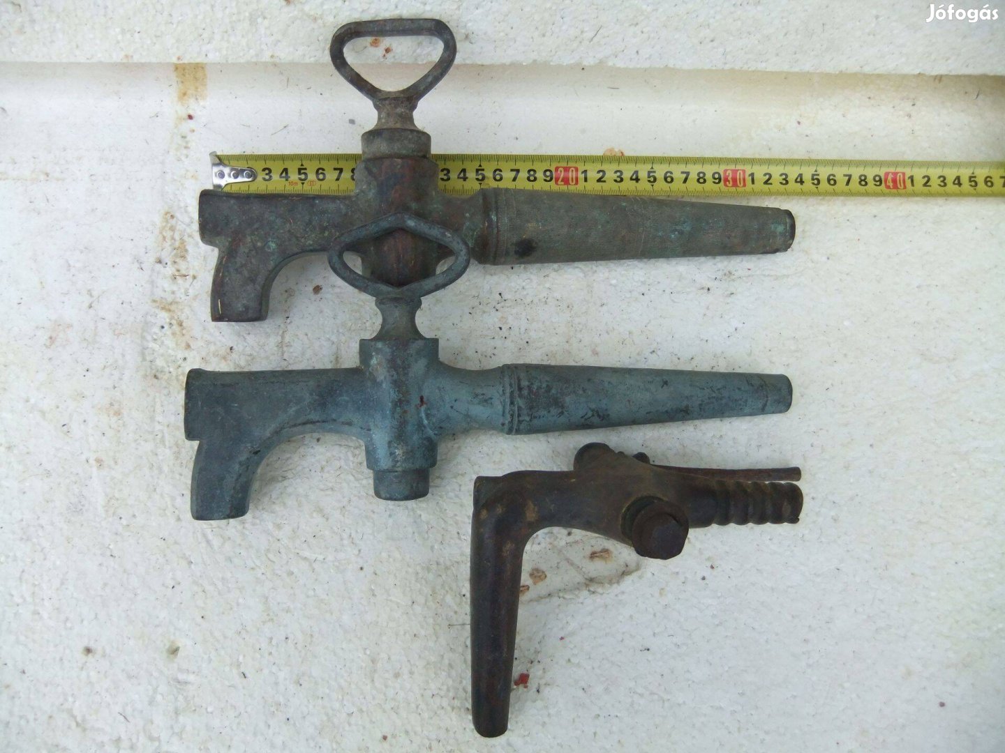 Régi hordó csapok, vagy bor csapok eladók