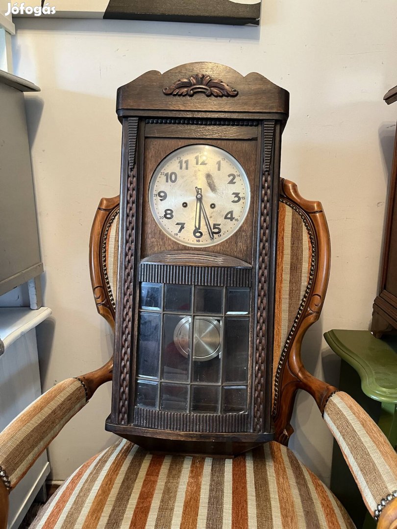Régi ingás falióra bp.17 kerben eladó