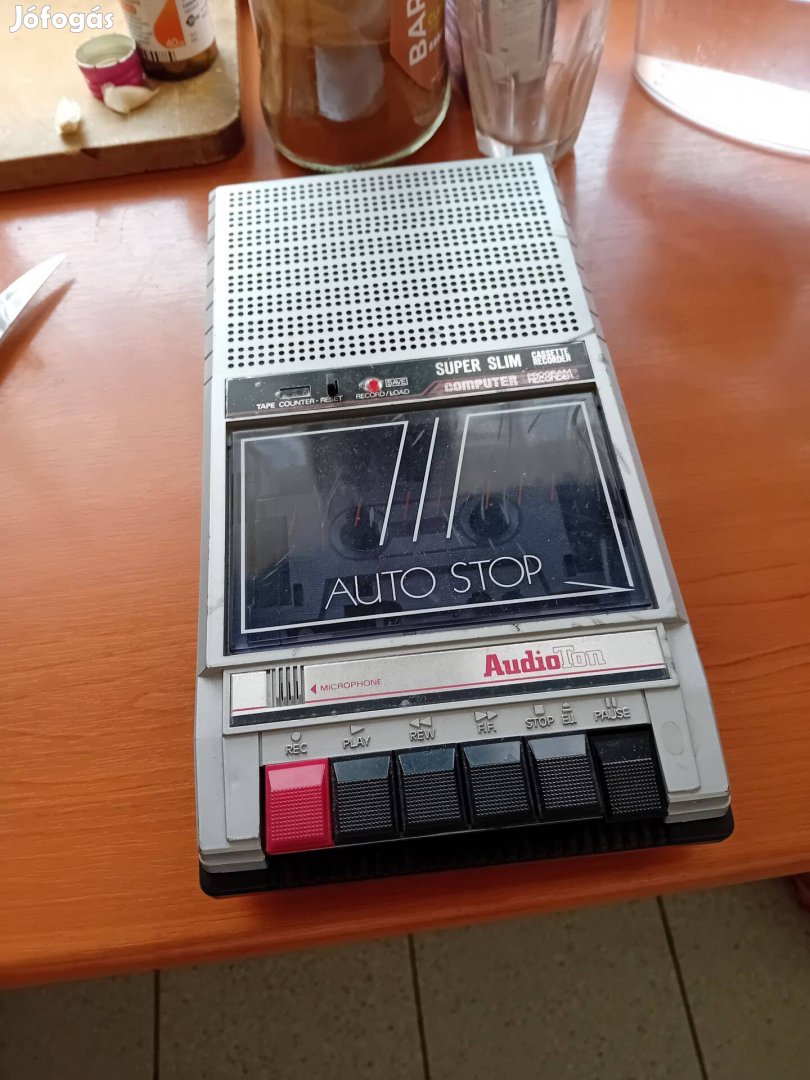 Régi kazettás magnó eladó