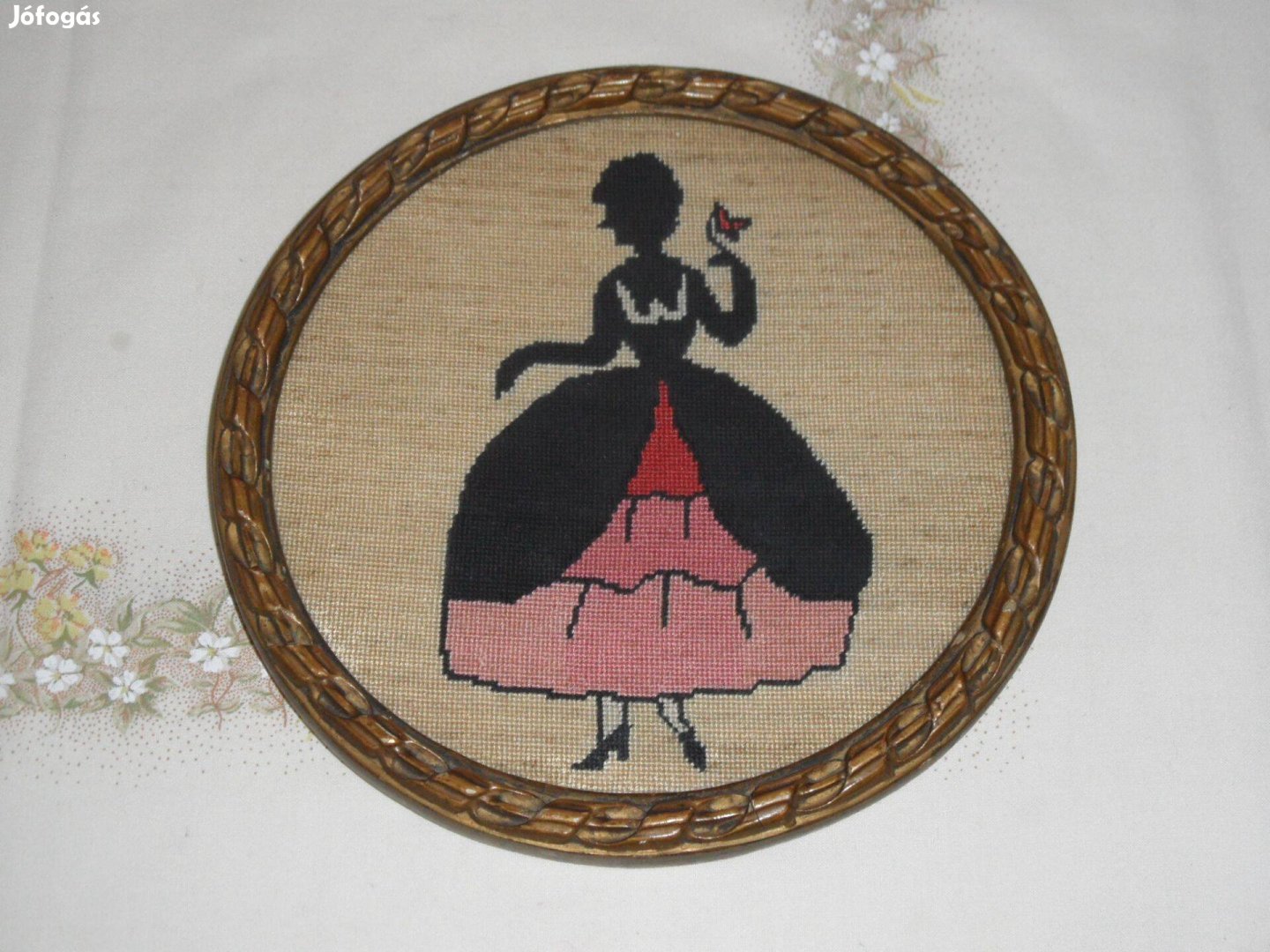 Régi kerek fa képkeret, képtartó 22 cm