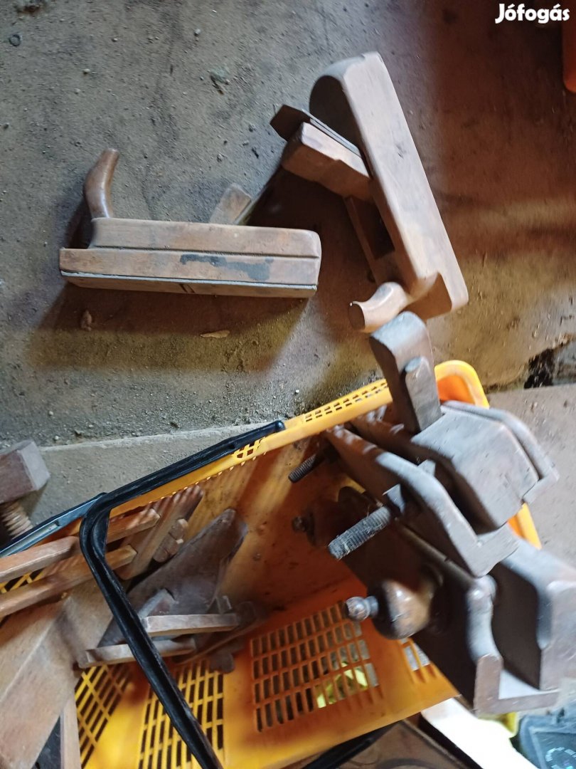 Régi kézi gyalu.