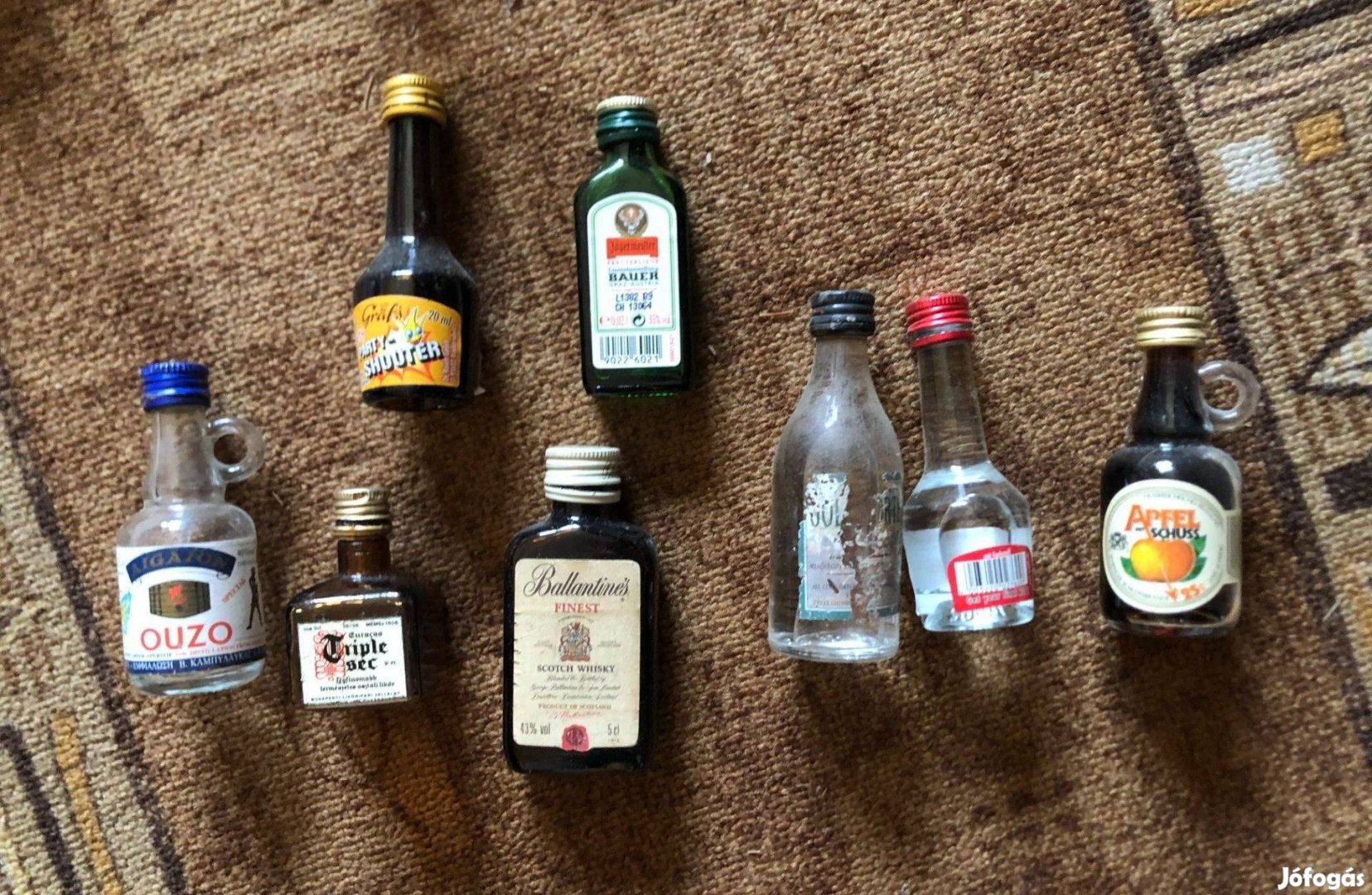 Régi kis töményitalos üveg 1000 ft dbLenti