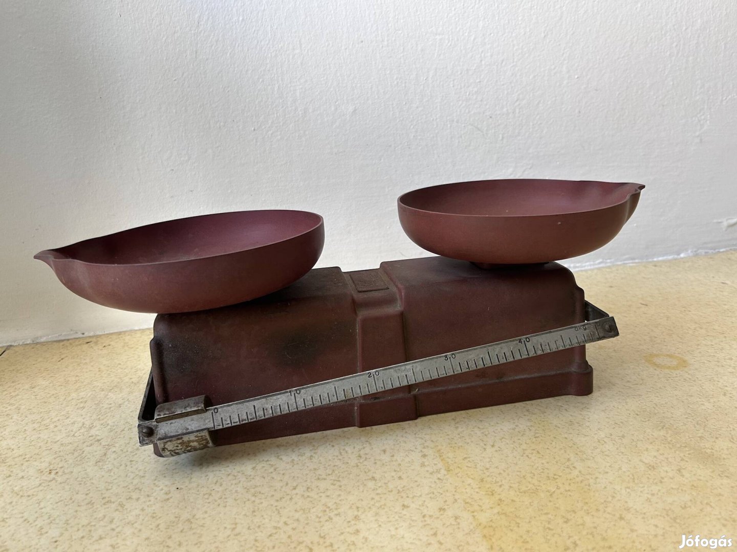 Régi konyhai mérleg