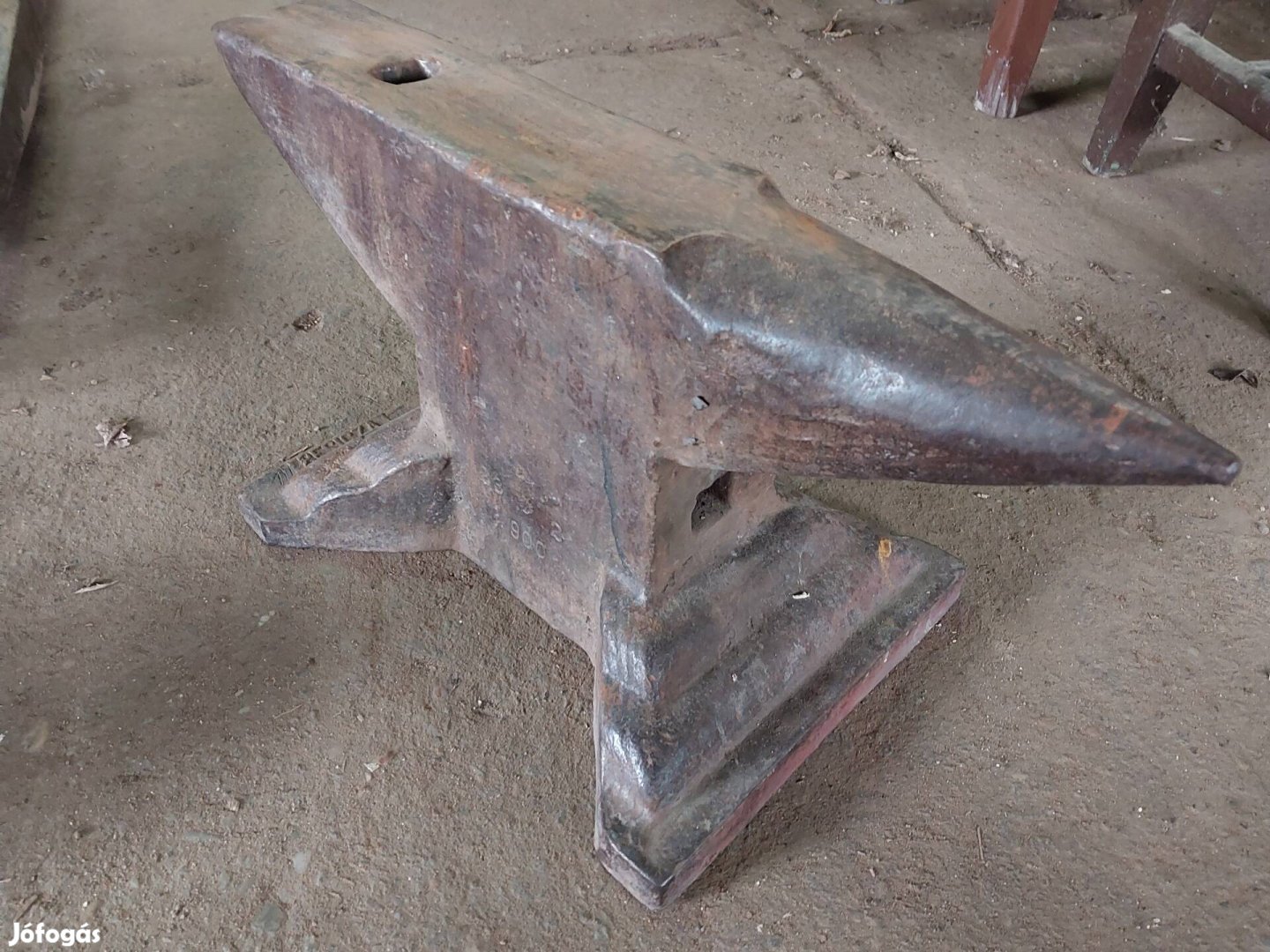 Régi kovács üllő eladó