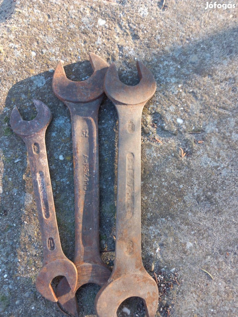 Régi króm-vandánium nagyobb villáskulcs 3 db egybe
