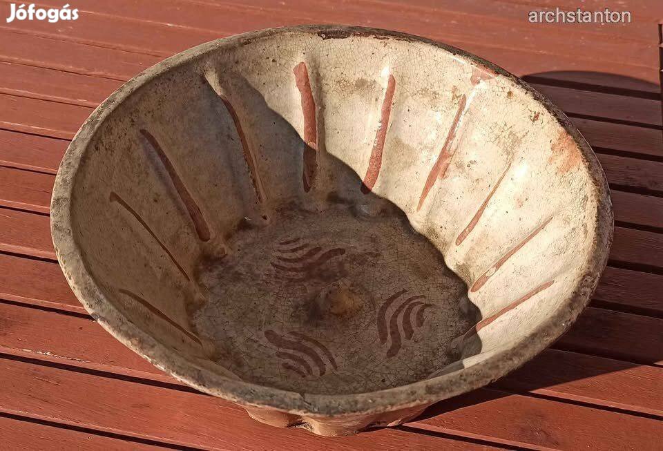 Régi kuglóf sütőforma