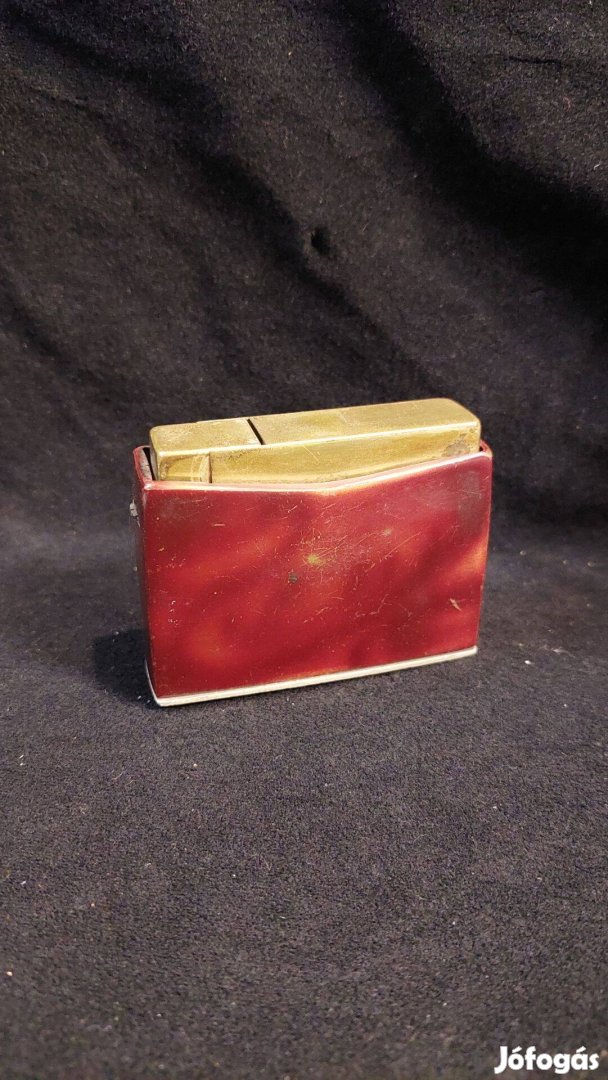 Régi nagyméretű asztali öngyújtó