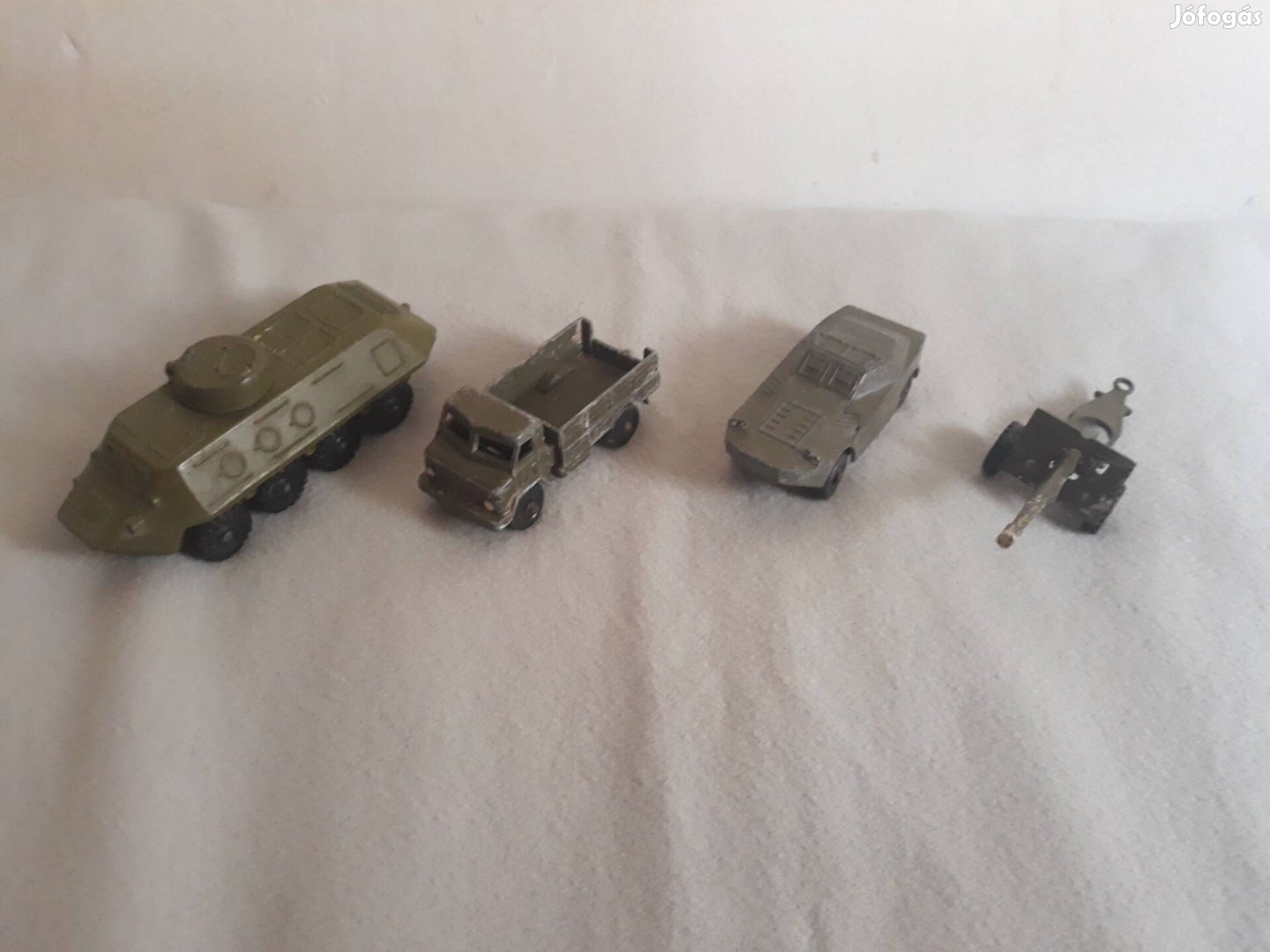 Régi orosz katonai járművek