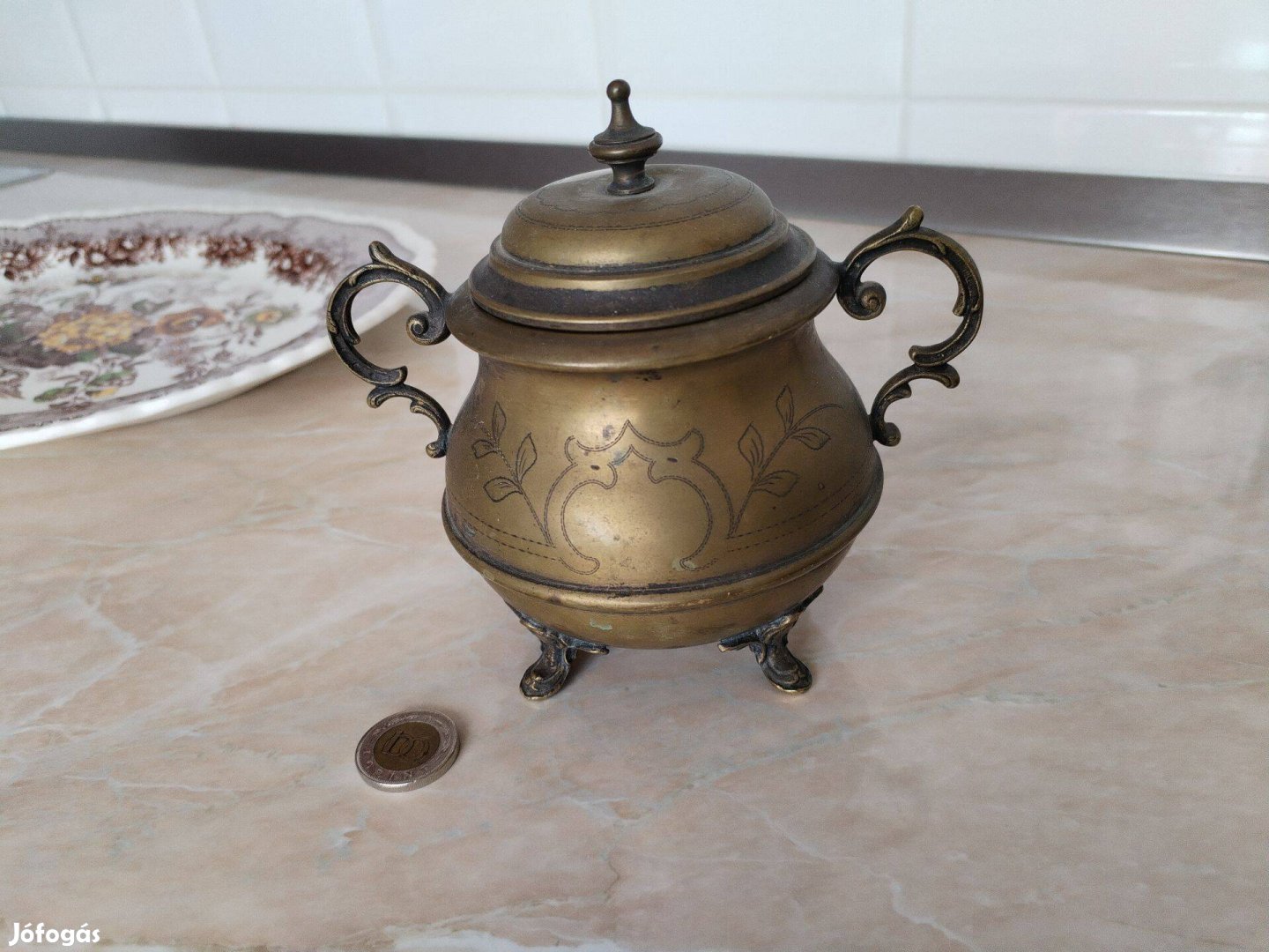 Régi oroszlán lábas szép cizellált cukortartó jelzett db