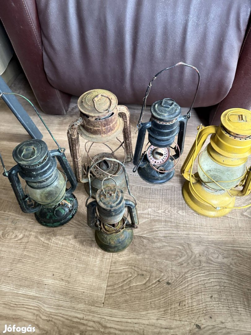 Régi petróleum lampak