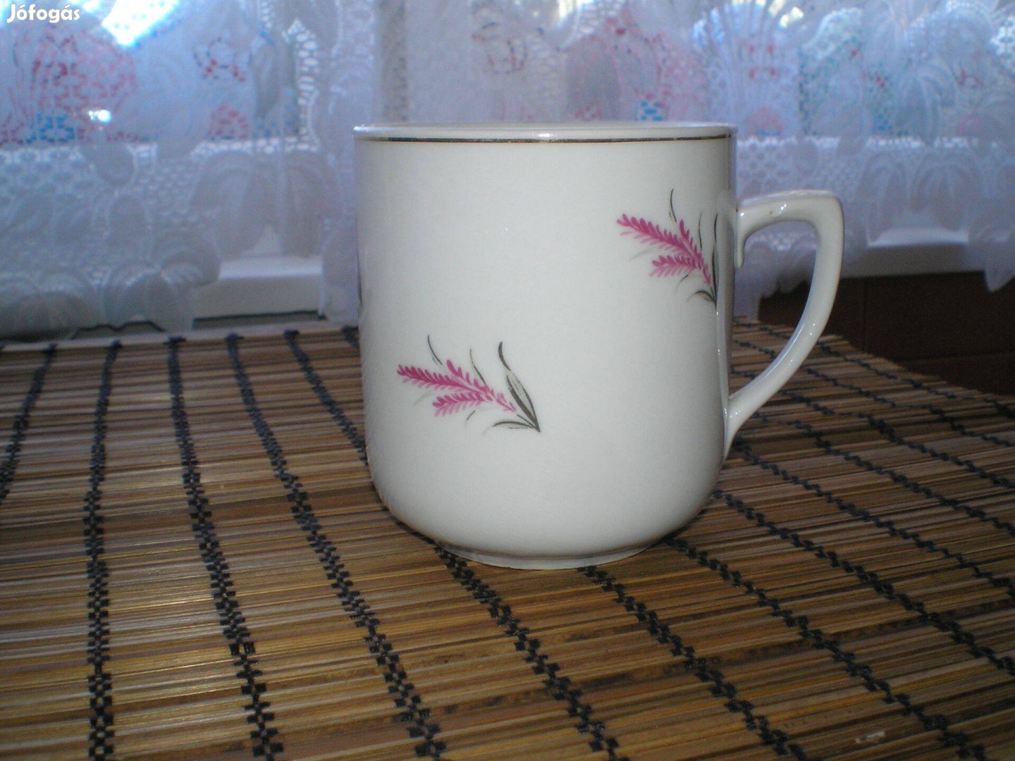 Régi porcelán bögre még nagymama idejéből nagyon szép