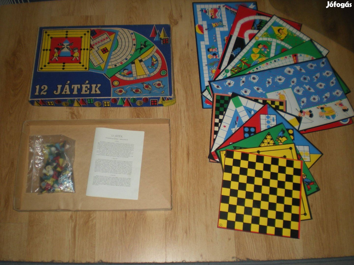 Régi retró 12 játék társas játék társasjáték hiánytalan