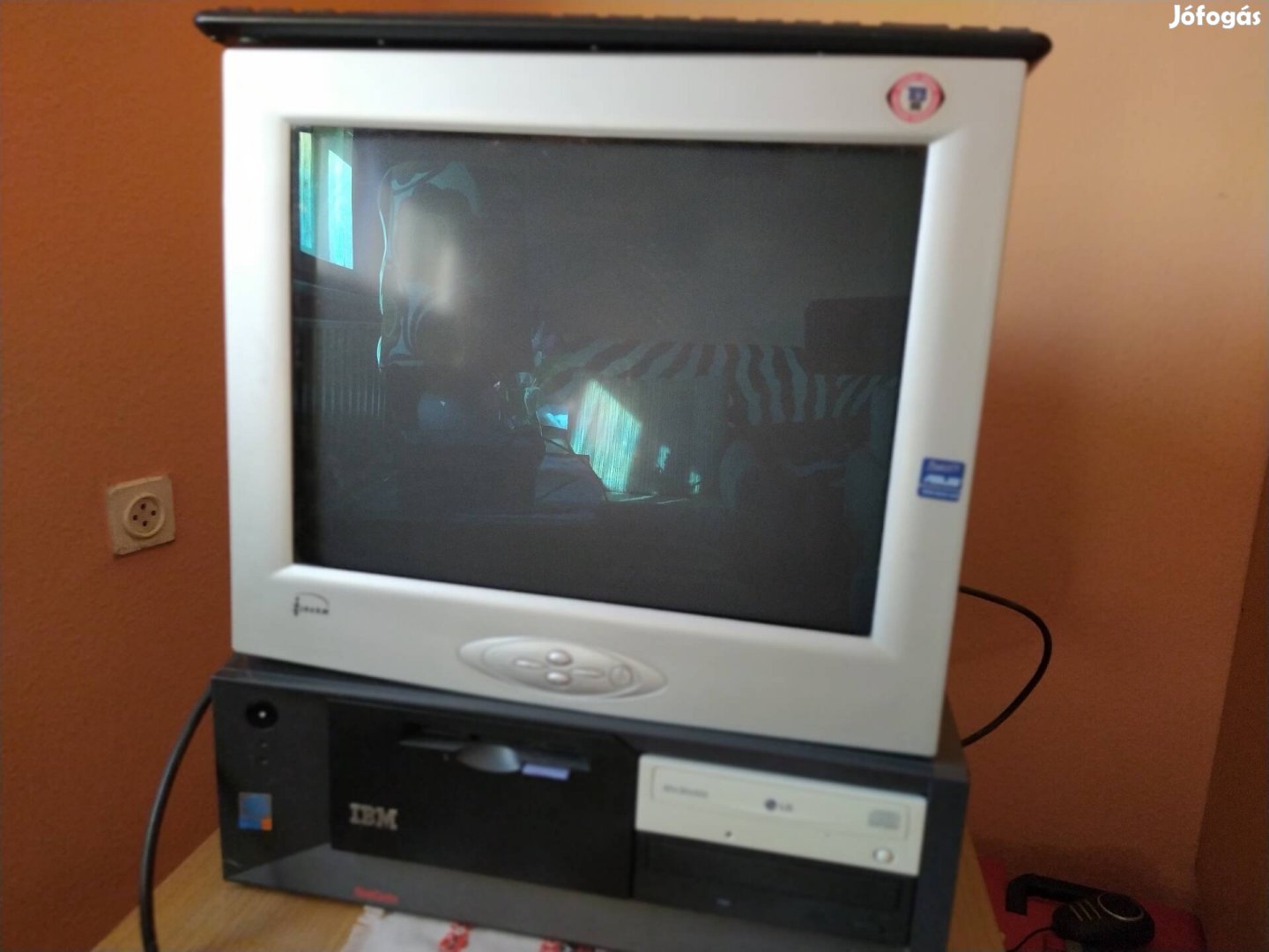 Régi retro IBM pc számítógép LG + ajándék 