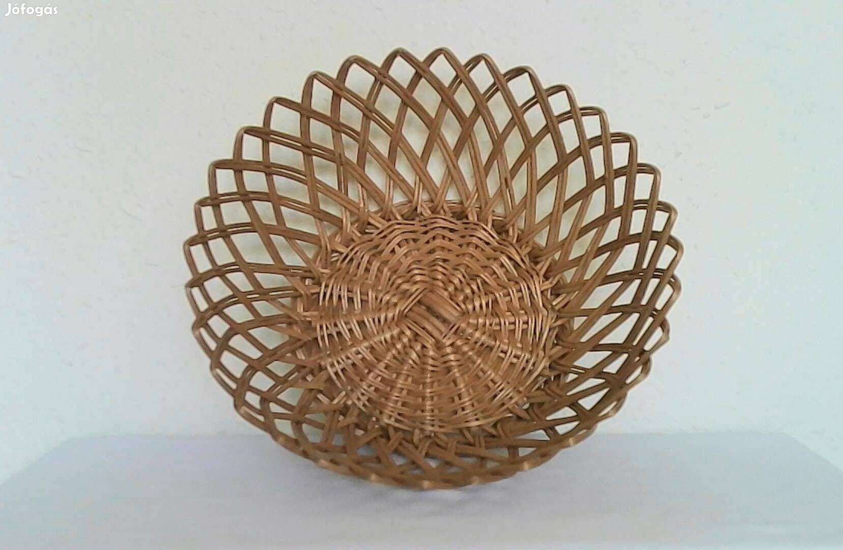 Régi retro fonott kenyérkosár kenyeres kosár, hibátlan, 27 cm
